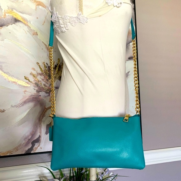 COACH Studded Cross Grain
Leather Quinn Crossbody F53140
Cadet Blue - Picture 11 of 15